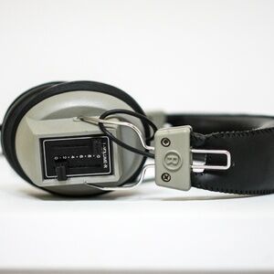 Realistic Nova-16 Headphones / Vintage headphones